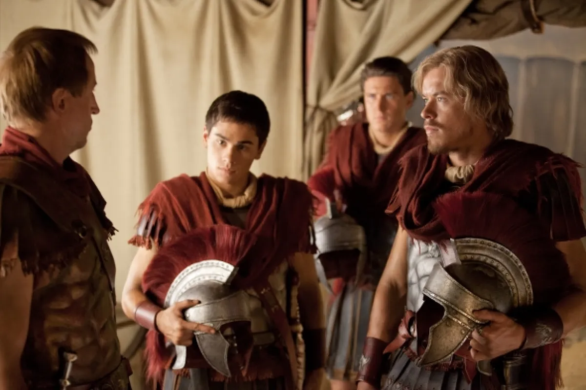 Spartakus: Válka zatracených (Spartacus: War Of The Damned 403 - Men Of Honor), 2013 - fotogaléria