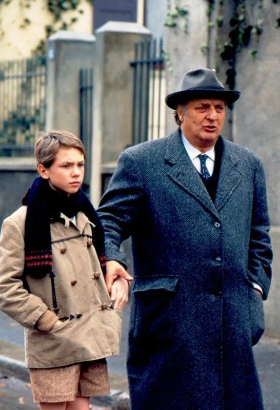 Maigret a miništrant (Maigret et l’enfant de choeur), 1996 - fotogaléria