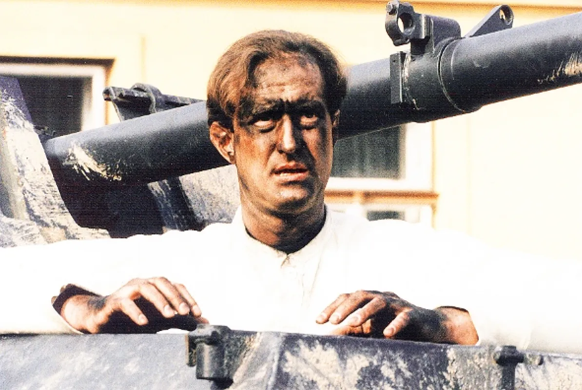 Stoj, lebo netrafím, 1998 - fotogaléria