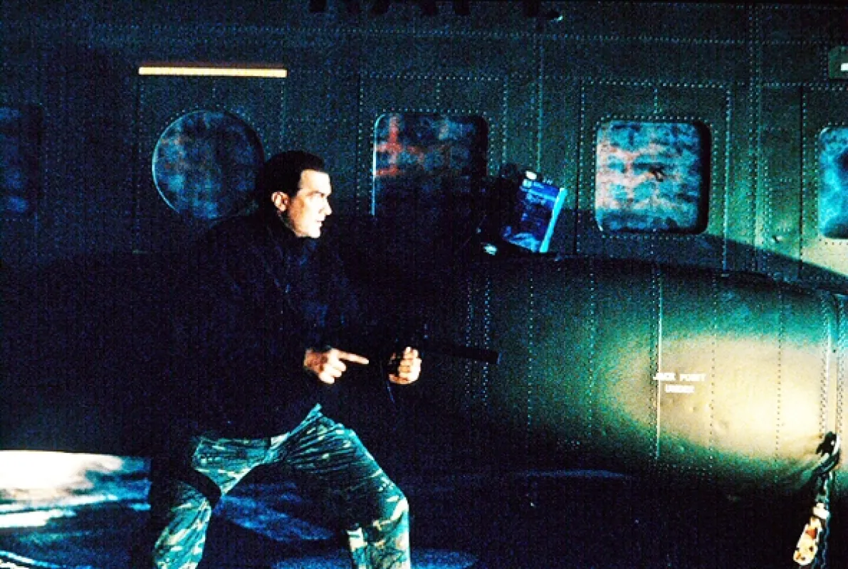 Prepadnutie v Pacifiku (Under Siege), 1992 - fotogaléria