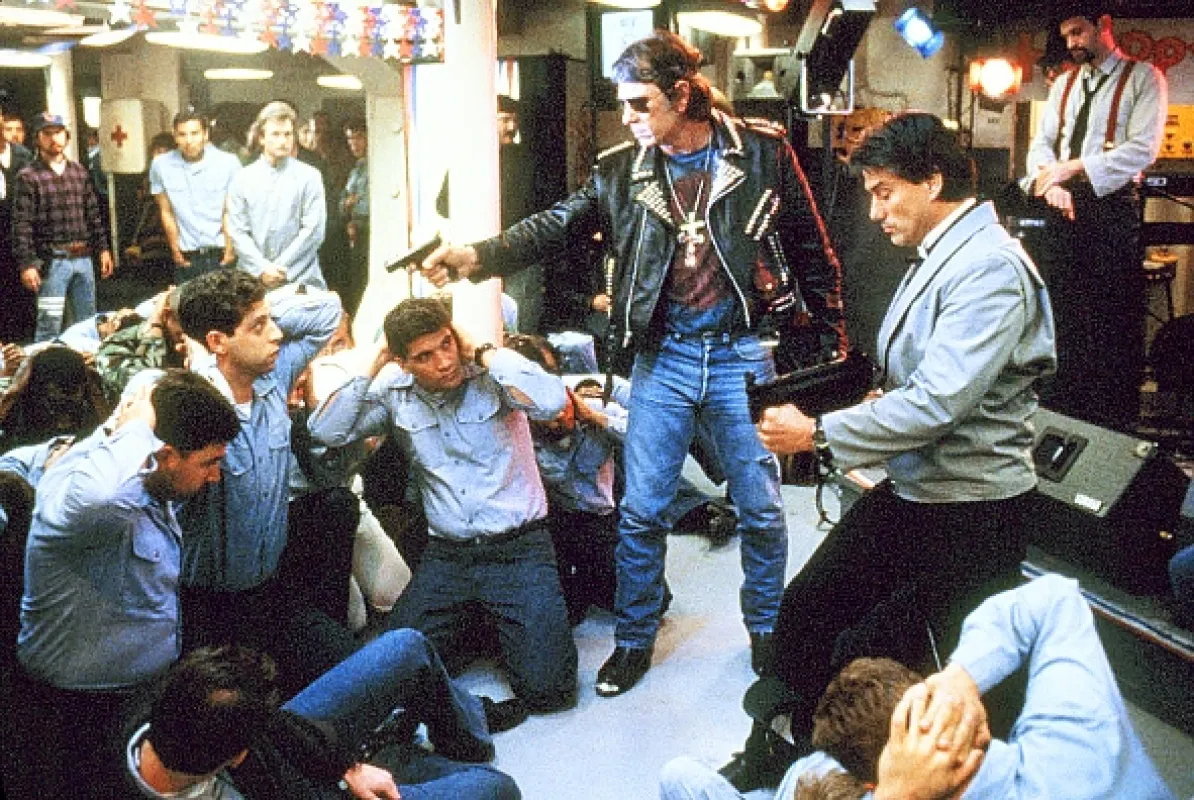 Prepadnutie v Pacifiku (Under Siege), 1992 - fotogaléria