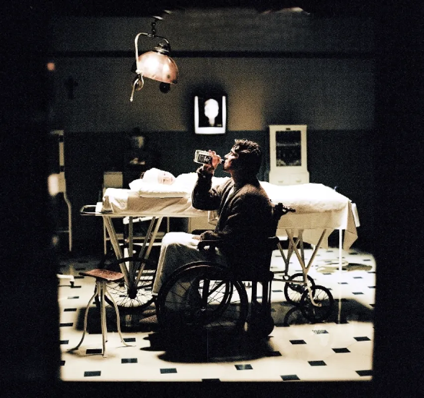 Pád (The Fall), 2006 - fotogaléria