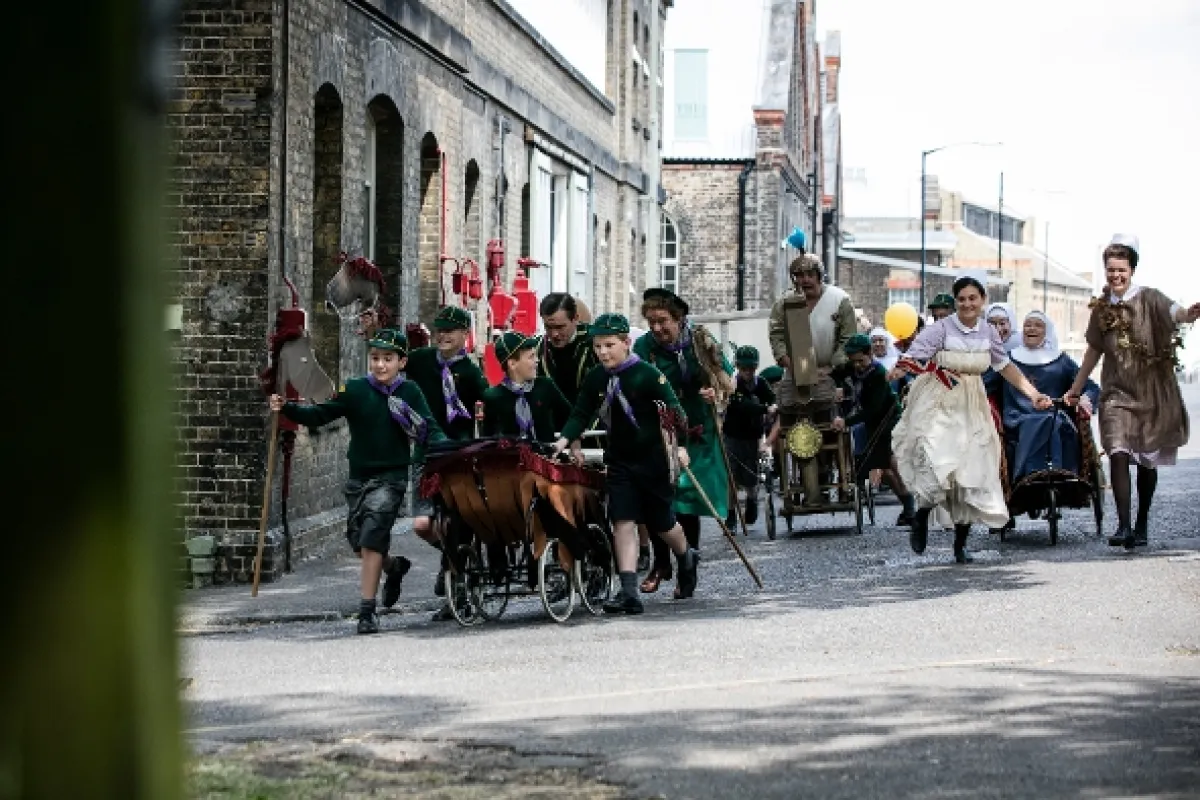 Zavolejte porodní sestřičky (Call the Midwife VI), 2017 - fotogaléria