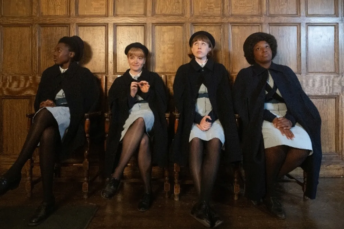 Zavolejte porodní sestřičky (Call the Midwife XIII), 2024 - fotogaléria