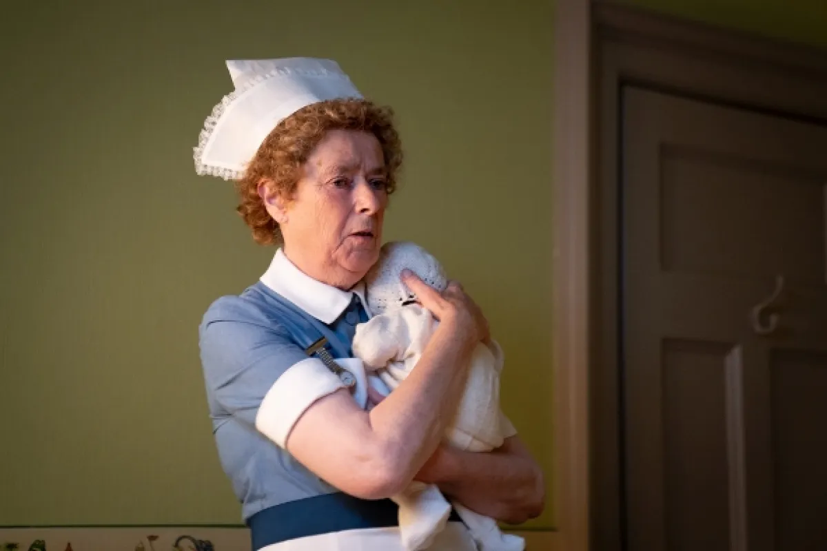 Zavolejte porodní sestřičky (Call the Midwife XII), 2023 - fotogaléria