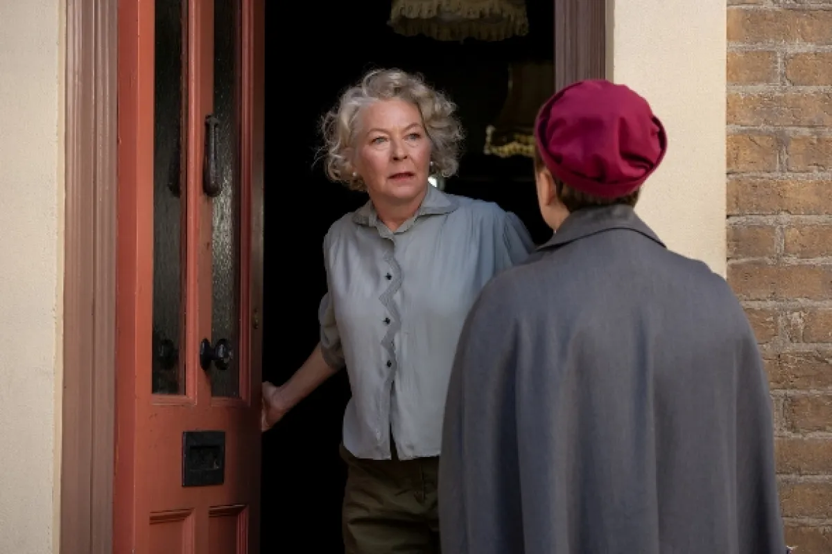 Zavolejte porodní sestřičky (Call the Midwife XII), 2023 - fotogaléria