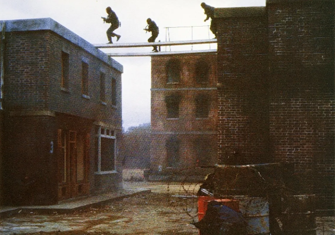 Odvážnému štěstí přeje (Who Dares Wins), 1982 - fotogaléria