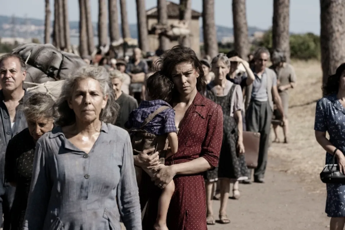 Příběh v dějinách (La Storia), 2024 - fotogaléria