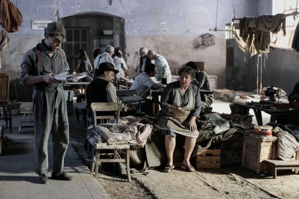 Příběh v dějinách (La Storia), 2024 - fotogaléria