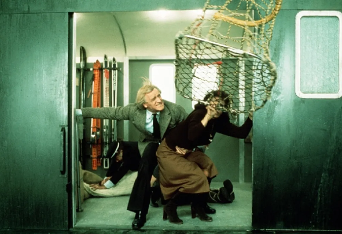 Prejazd Cassandra (The Cassandra Crossing), 1976 - fotogaléria