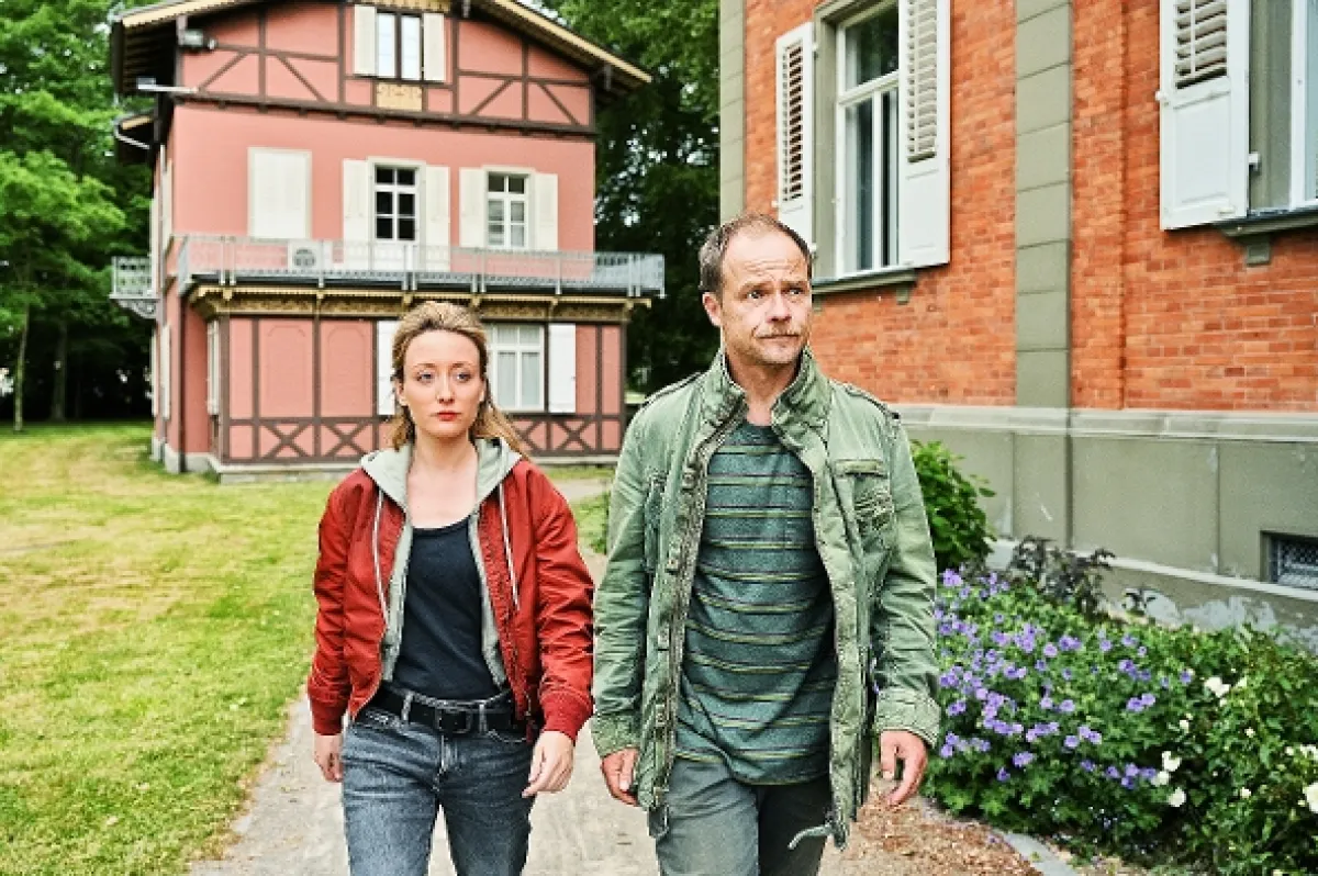 Vraždy u jezera (Die Toten vom Bodensee: Unter Wölfen), 2022 - fotogaléria
