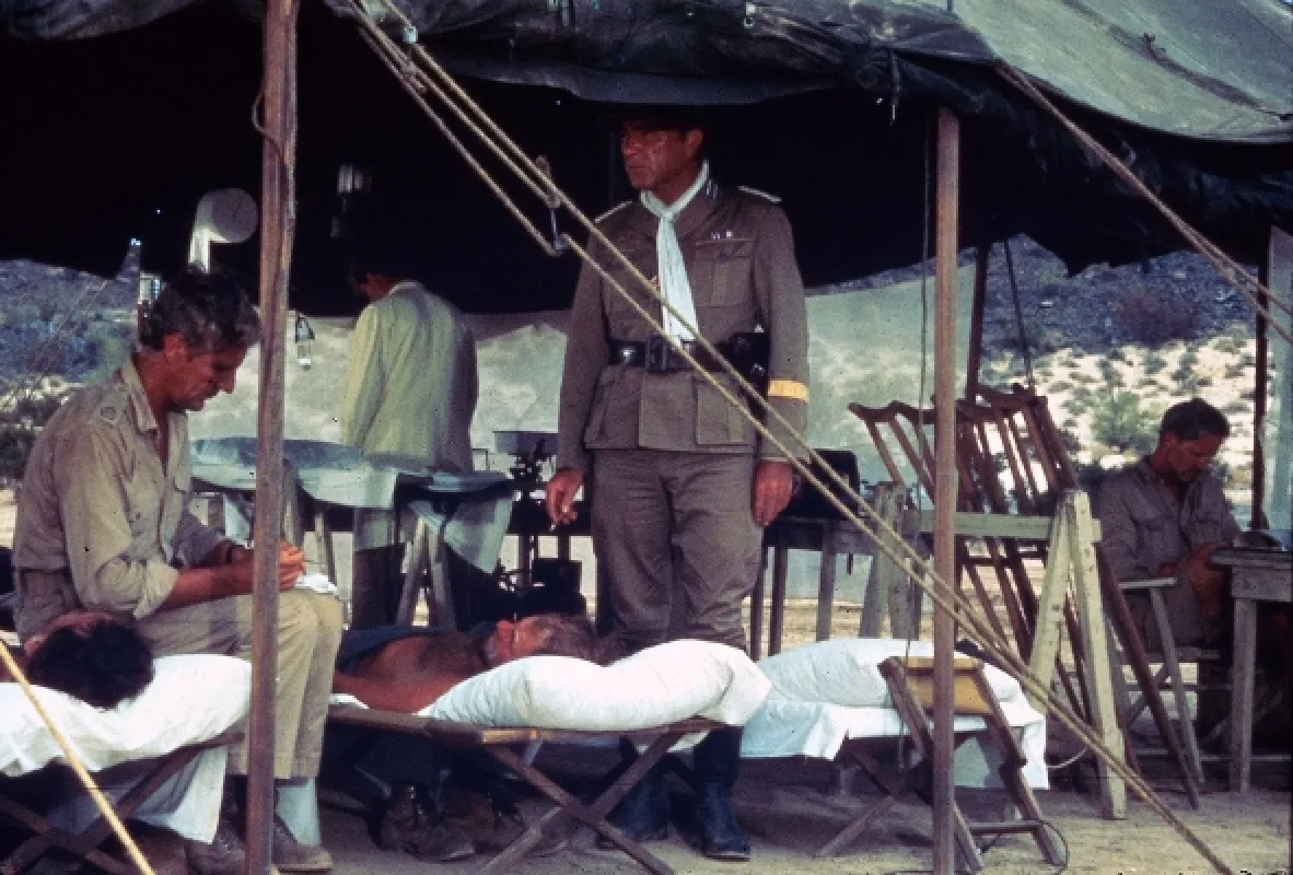 Nájazd na Rommela (Raid on Rommel), 1971 - fotogaléria