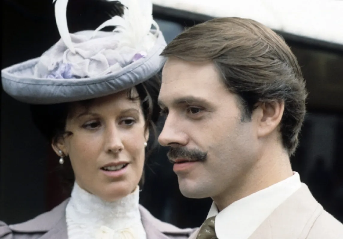 Dobrodružství Sherlocka Holmese (A Scandal in Bohemia), 1984 - fotogaléria
