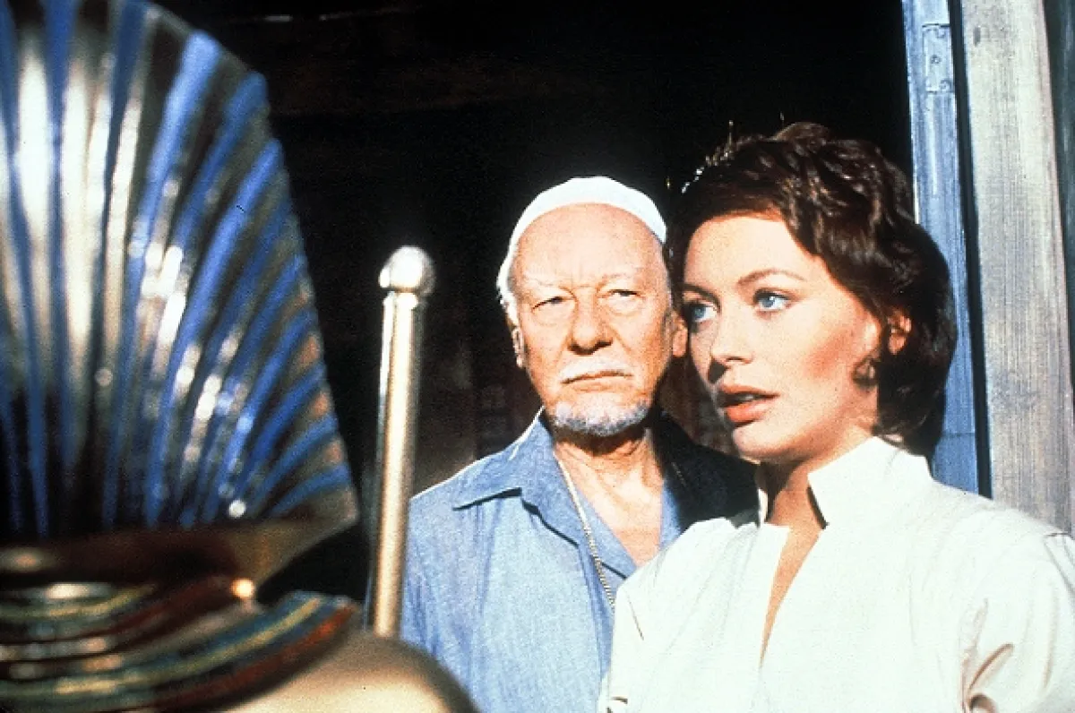 Sfinga (Sphinx), 1981 - fotogaléria