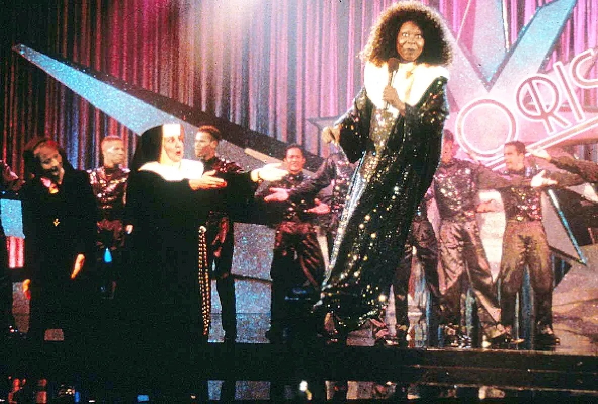 Sestra v akcii 2: Opäť v habite (Sister Act 2: Back in the Habit), 1993 - fotogaléria