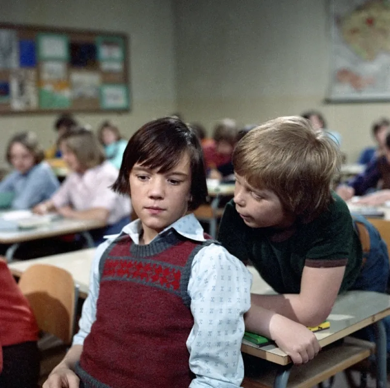 Kam uhnúť očami, 1977 - fotogaléria
