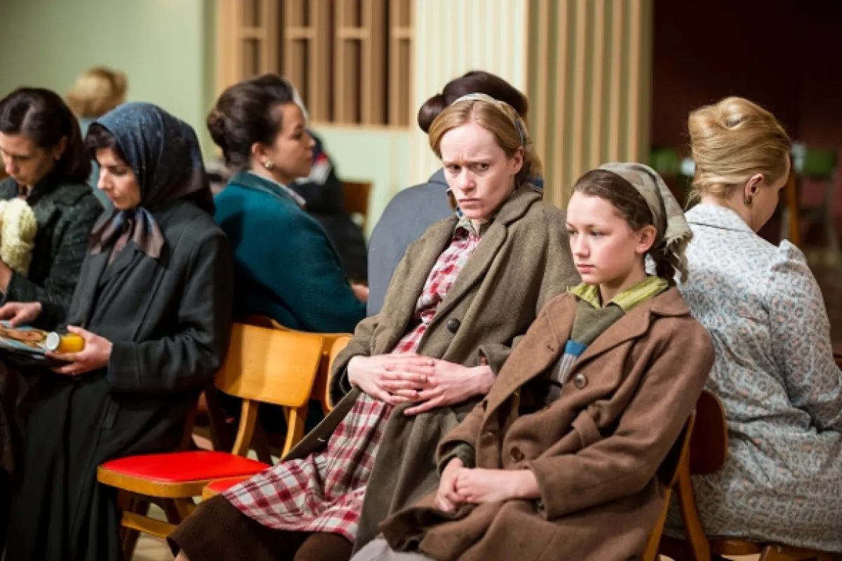 Zavolajte sestričky (Call the Midwife V), 2016 - fotogaléria