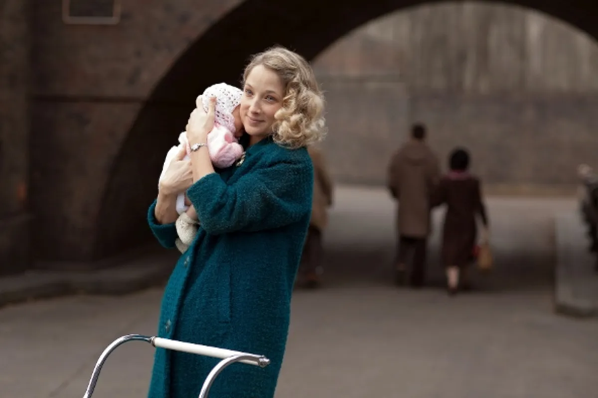 Zavolejte porodní sestřičky (Call the Midwife III), 2014 - fotogaléria
