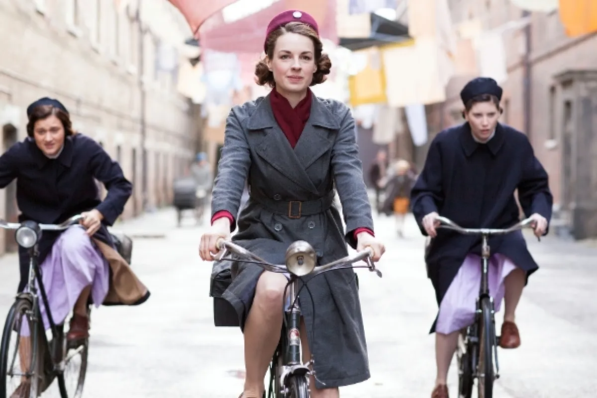 Zavolejte porodní sestřičky (Call the Midwife III), 2014 - fotogaléria