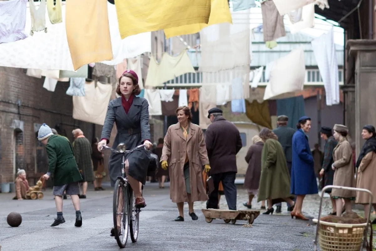 Zavolejte porodní sestřičky (Call the Midwife III), 2014 - fotogaléria