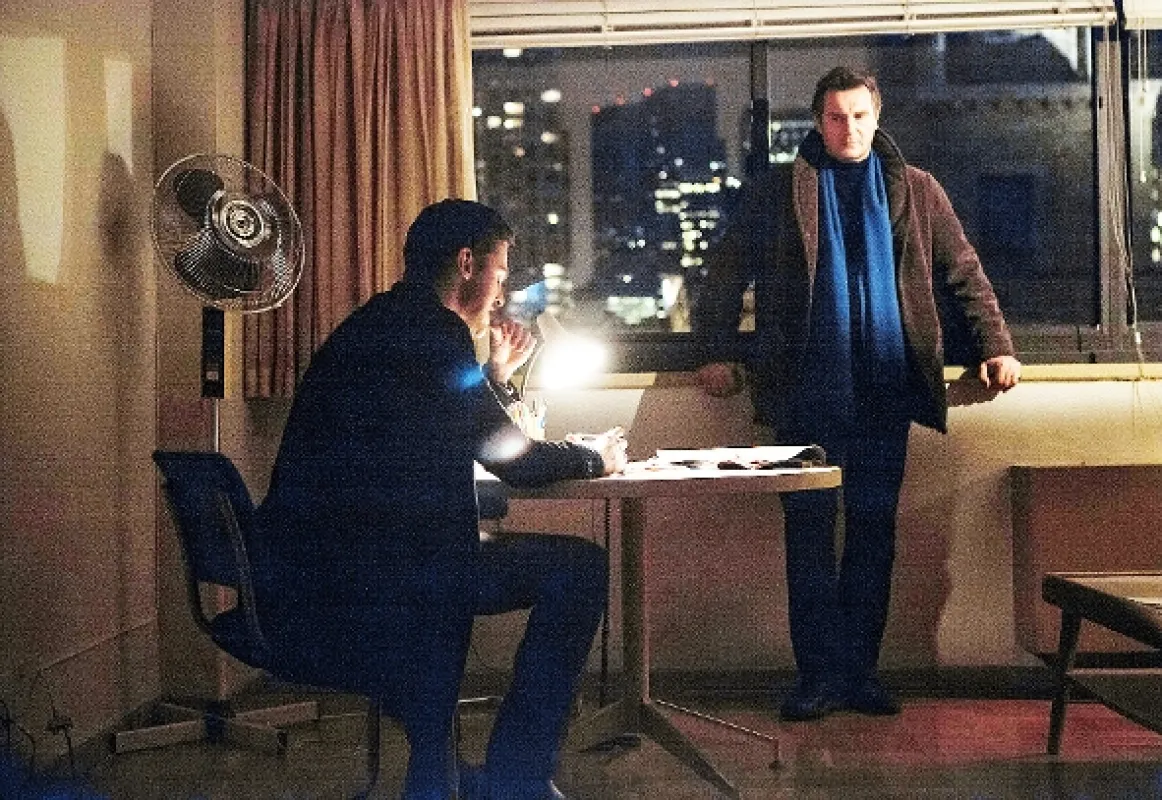 Mezi náhrobními kameny (Walk Among The Tombstones, A), 2014 - fotogaléria