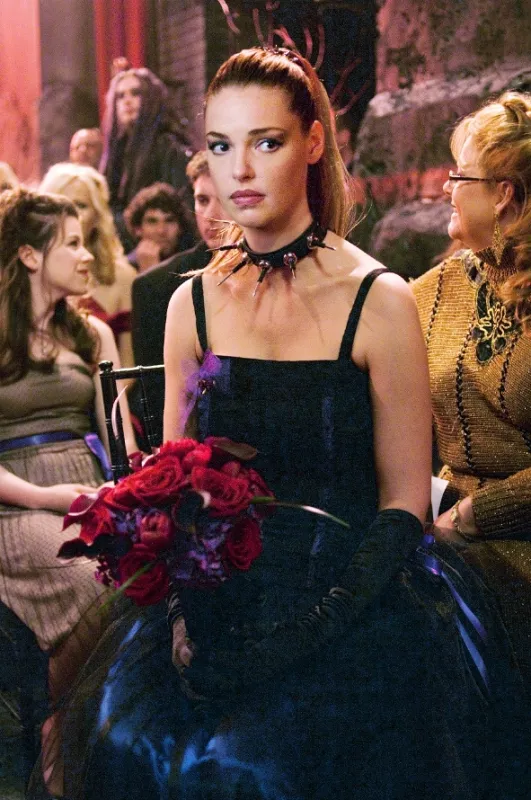 27 šatů (27 Dresses), 2008 - fotogaléria