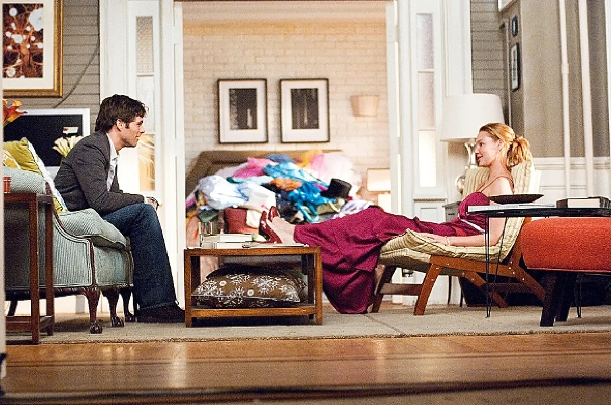 27 šatů (27 Dresses), 2008 - fotogaléria