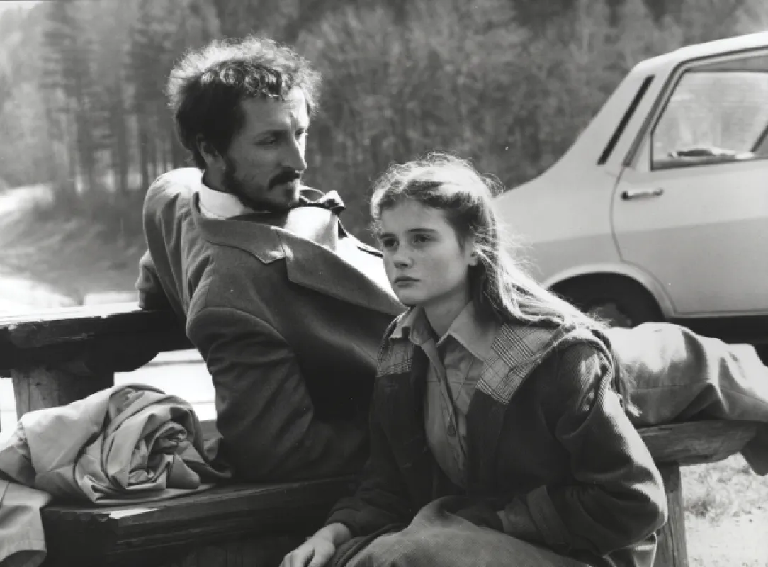 Neúplné zatmění, 1982 - fotogaléria