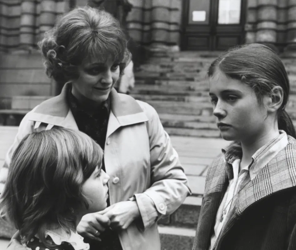 Neúplné zatmění, 1982 - fotogaléria