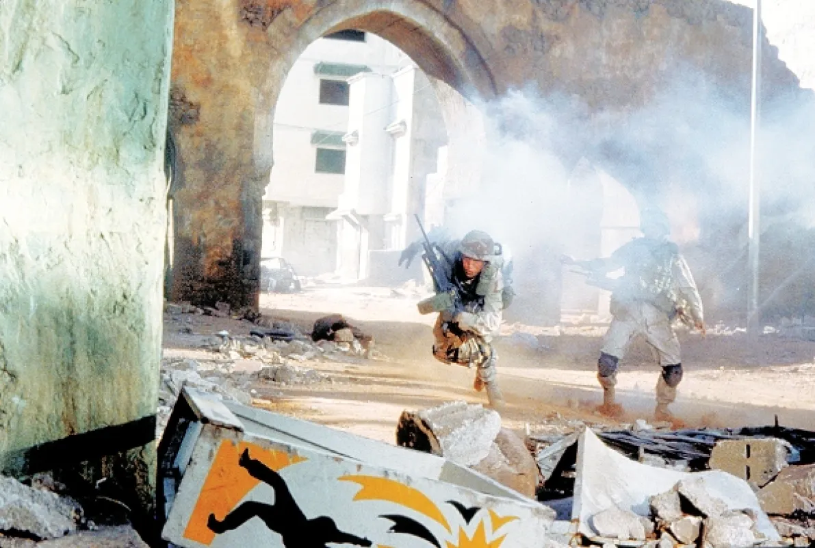 Černý jestřáb sestřelen (Black Hawk Down), 2001 - fotogaléria