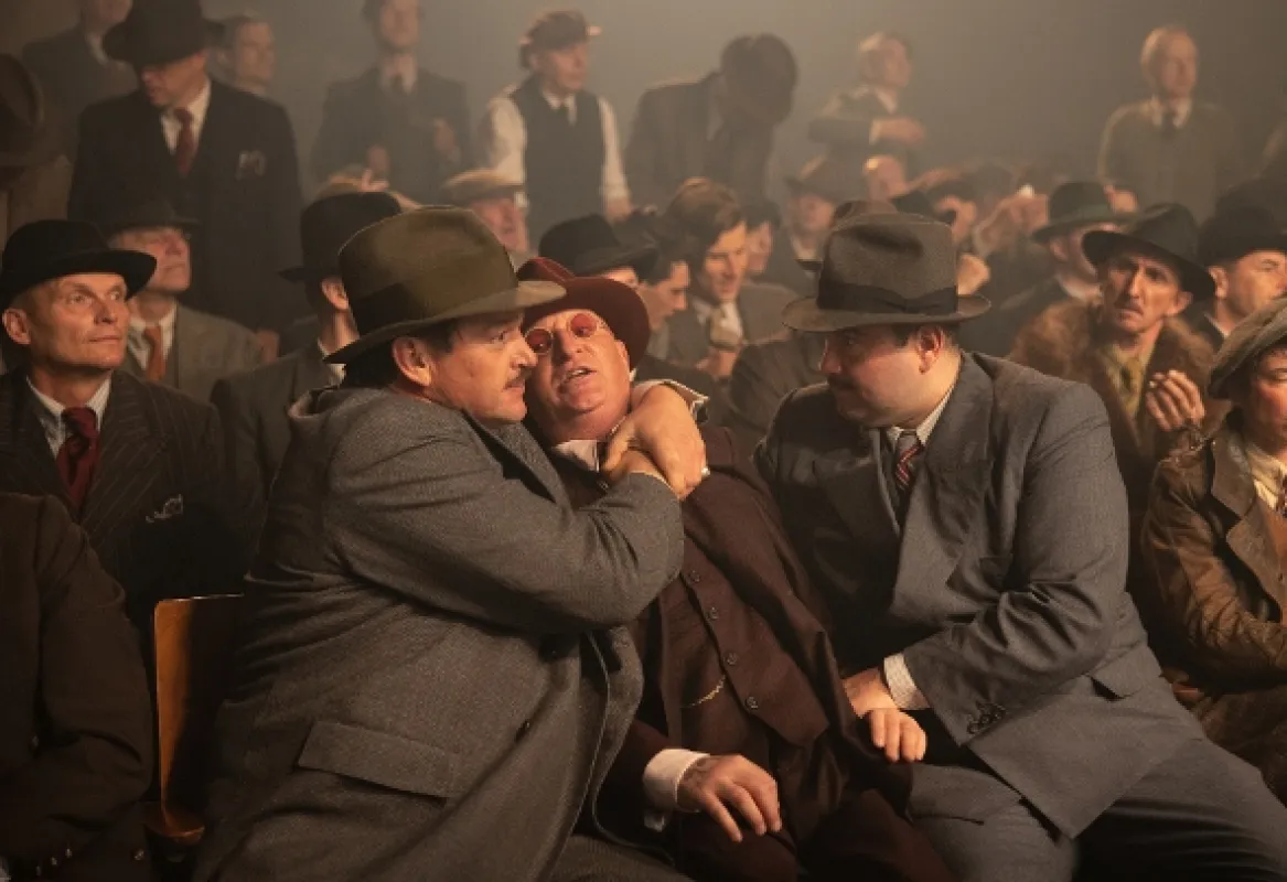 Babylon Berlín (Babylon Berlin), 2022 - fotogaléria