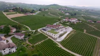 Milovníci vína (12/12)