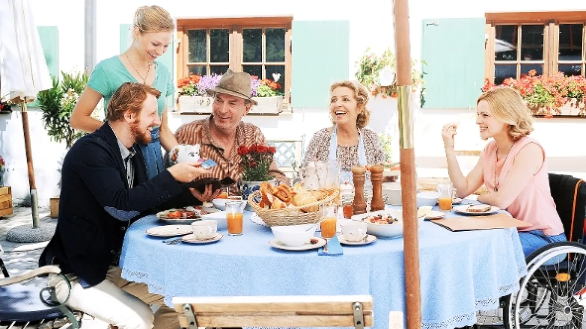 Osudové léto v Algarve (Ein Sommer an der Algarve), 2019 - fotogaléria