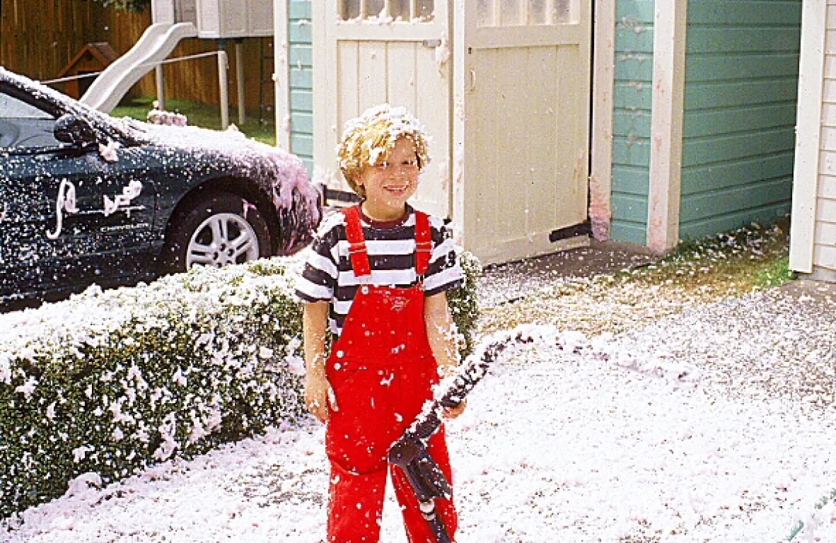 Postrach Denis opäť zasahuje (Dennis the Menace Strikes Again), 1998 - fotogaléria