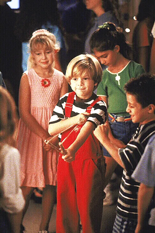 Postrach Denis opäť zasahuje (Dennis the Menace Strikes Again), 1998 - fotogaléria