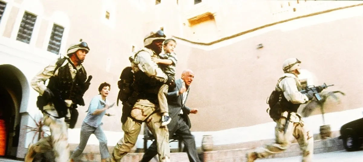 Krvavá volba (RULES OF ENGAGEMENT), 2000 - fotogaléria