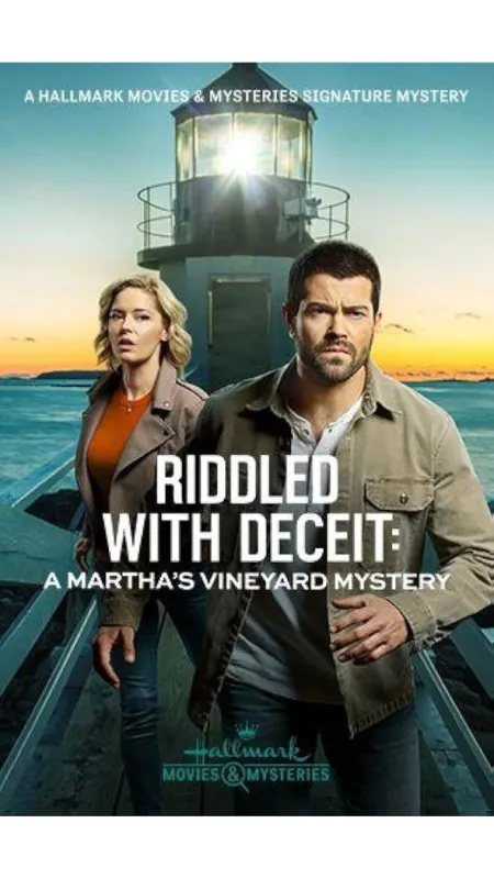 Záhady na ostrově (A Beautiful Place to Die: A Martha’s Vineyard Mystery), 2020 - fotogaléria