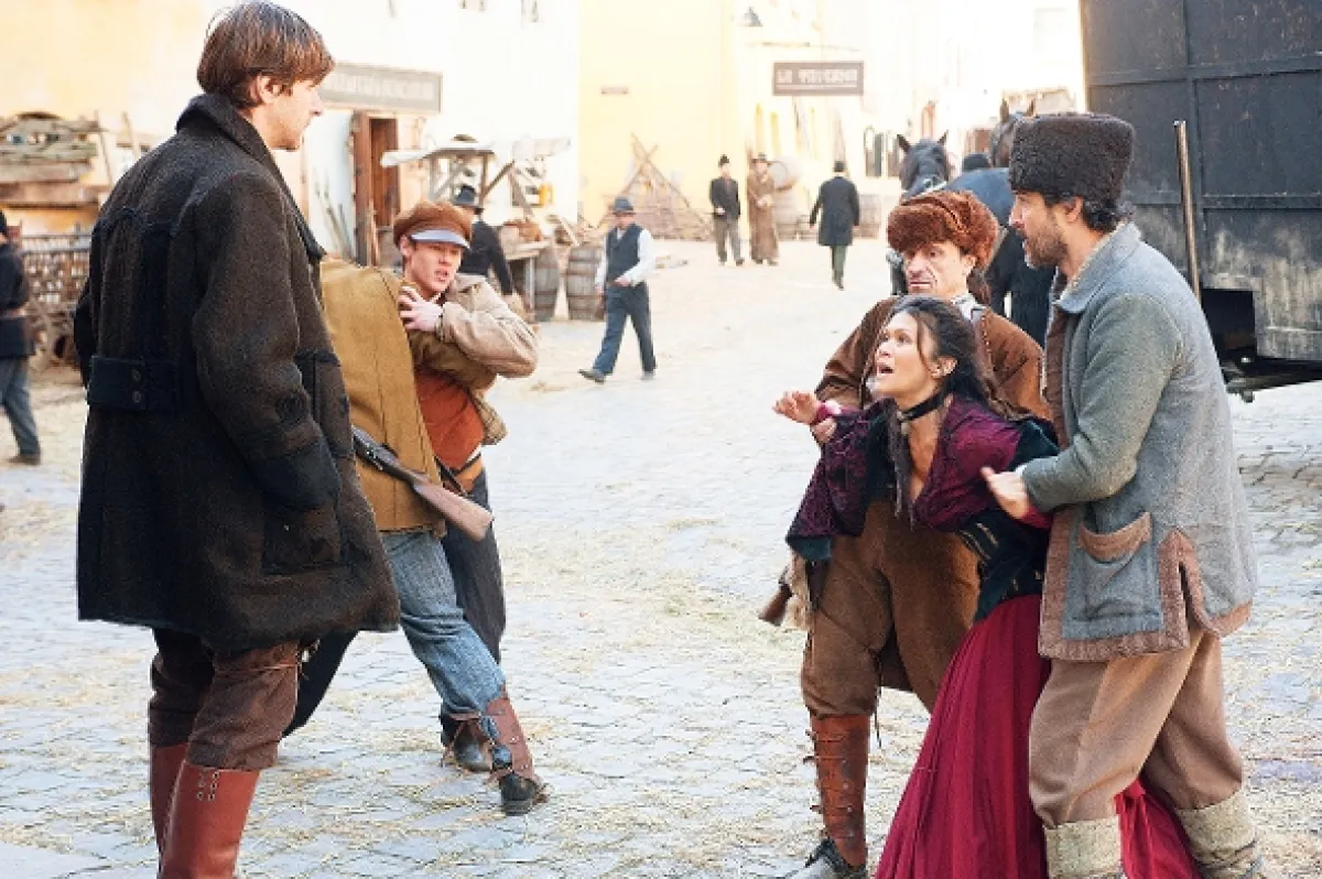 Vlkolak (Werewolf: The Beast Among Us), 2012 - fotogaléria
