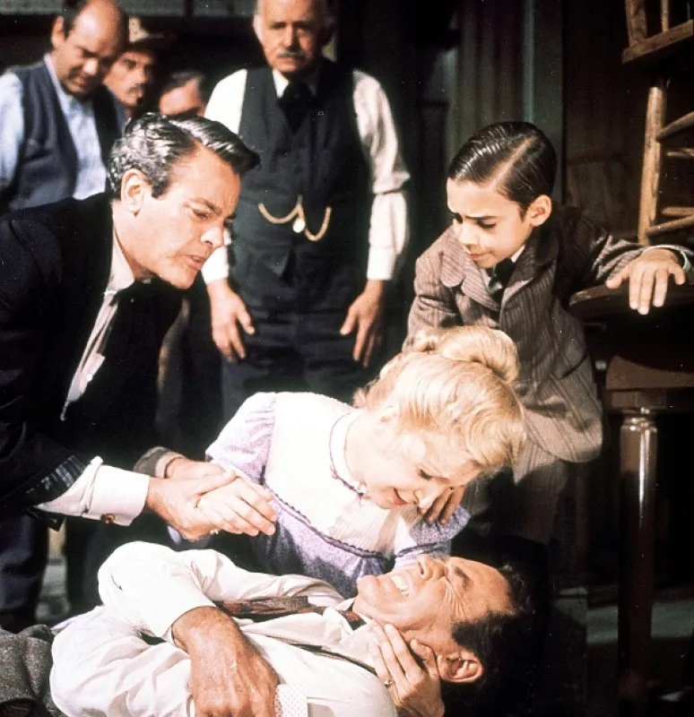 Vysoká hra pre pravú dámu (Big Hand for the Little Lady), 1966 - fotogaléria