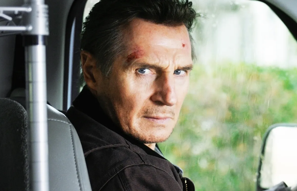 Pre balík prachov (Honest Thief), 2020 - fotogaléria