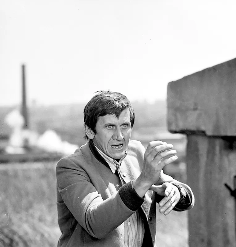 Případ mrtvého muže, 1974 - fotogaléria