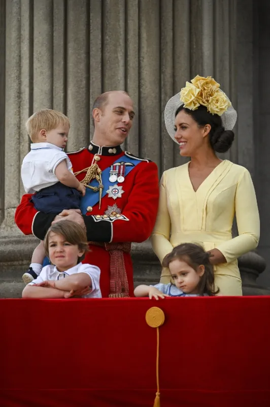 Harry a Meghan: Útek z paláca (Harry & Meghan: Escaping the Palace), 2020 - fotogaléria