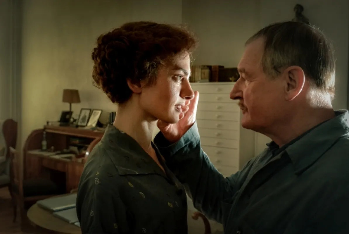 Bertolt Brecht ve víru války a lásky (BRECHT- The Women. The Wars. The Price), 2019 - fotogaléria