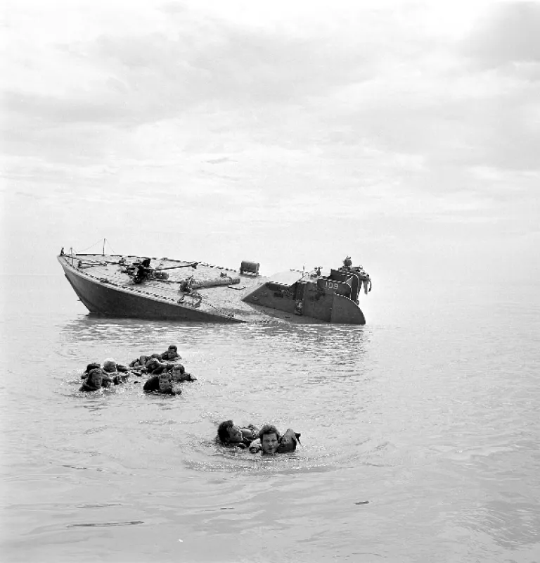 PT 109, 1963 - fotogaléria