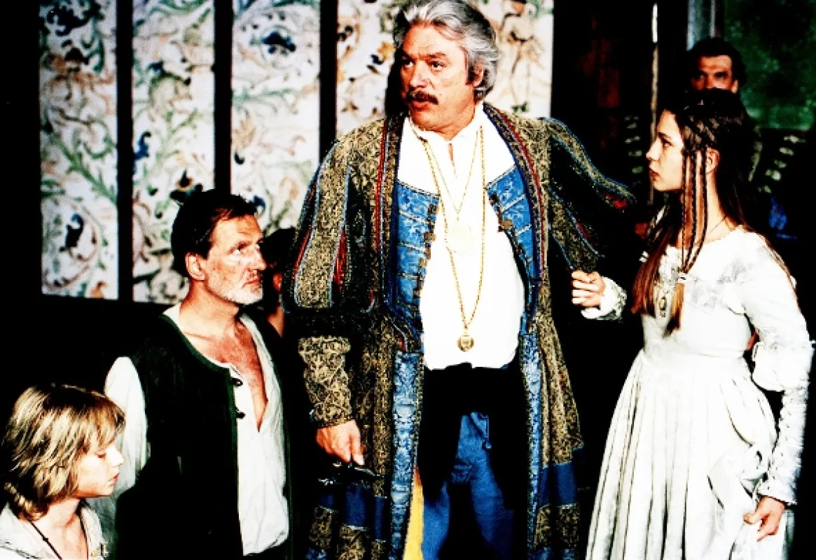 Král sokolů, 2000 - fotogaléria