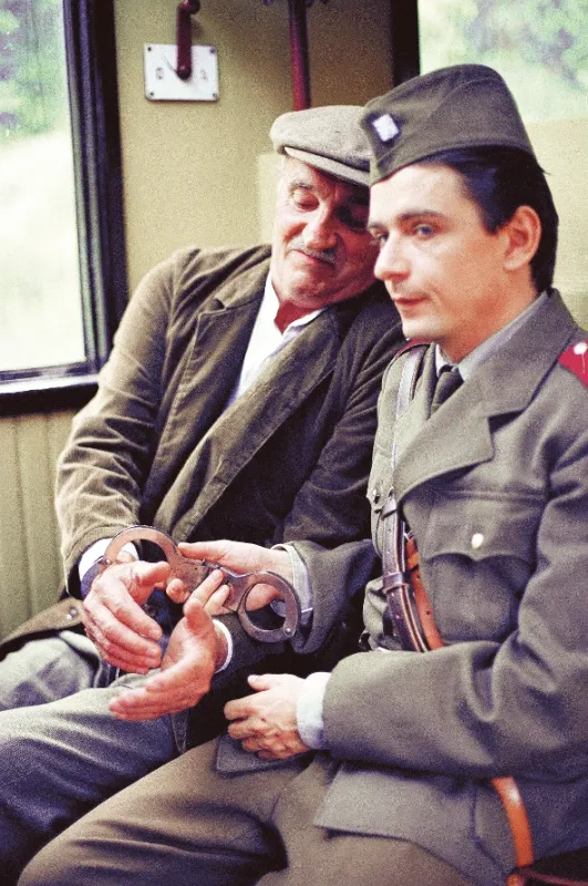Dvě z policejní brašny, 1996 - fotogaléria
