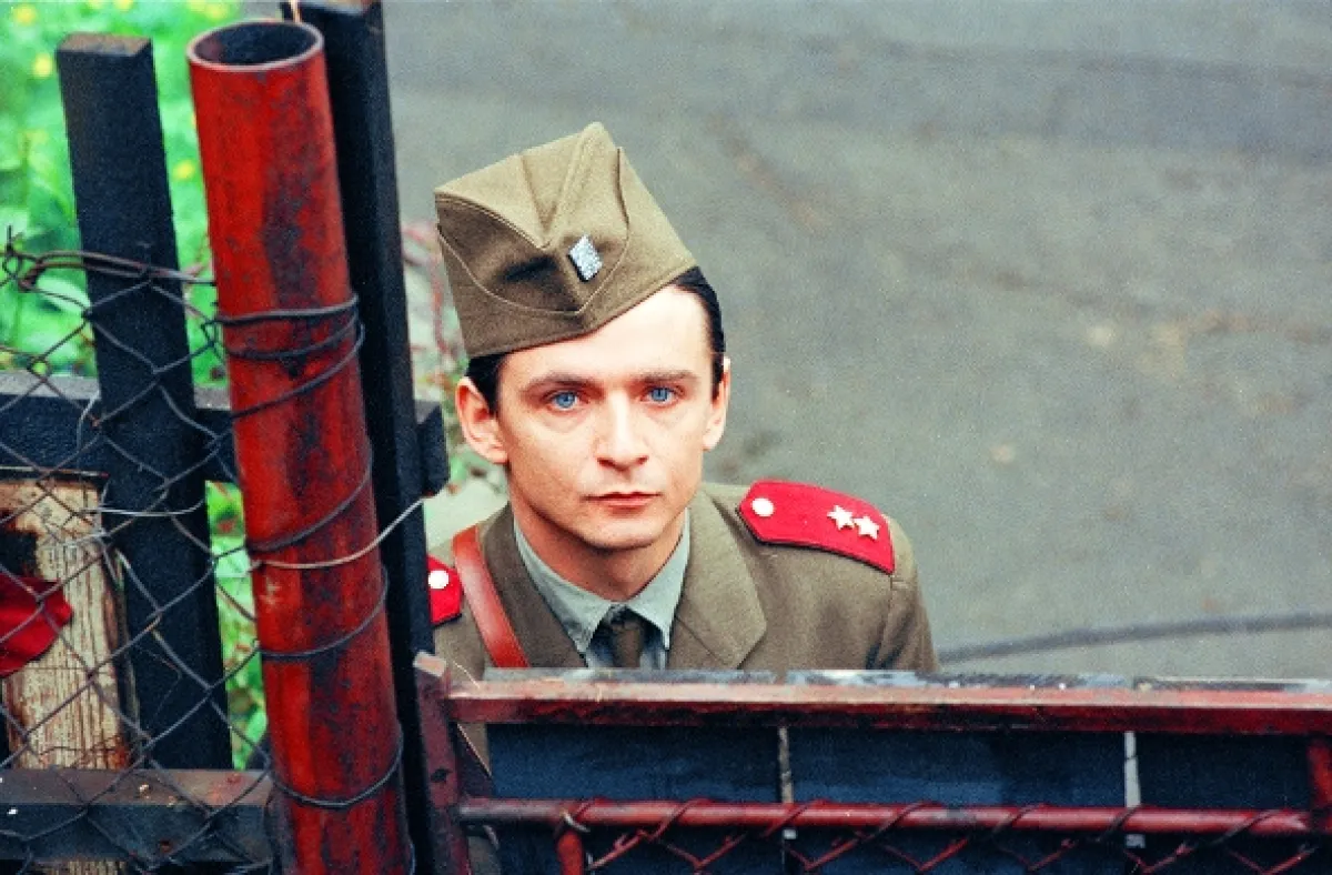 Dvě z policejní brašny, 1996 - fotogaléria
