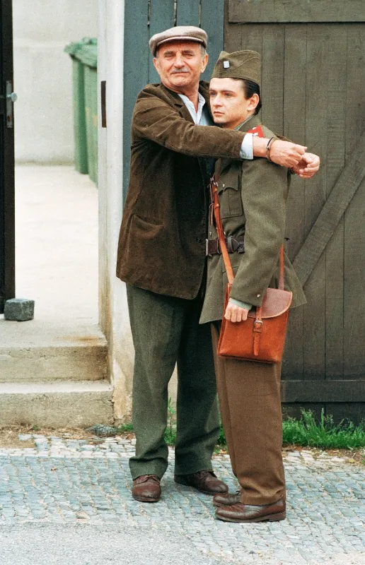 Dvě z policejní brašny, 1996 - fotogaléria