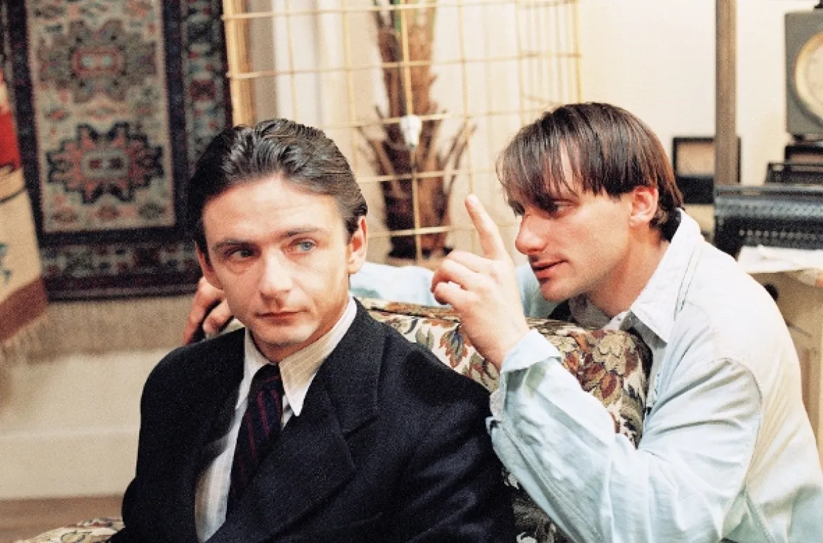 Dvě z policejní brašny, 1996 - fotogaléria