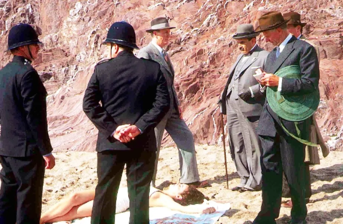 Hercule Poirot (The Murder of Roger Ackroyd), 2000 - fotogaléria